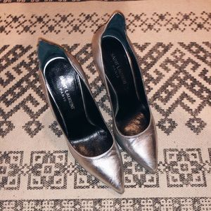 Saint Laurent YSL silver Sculpted back pumps